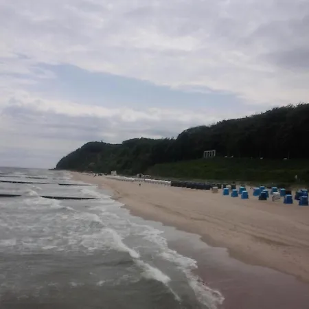 Gemuetliche, Strandnahe Mit Garten Appartamento Koserow